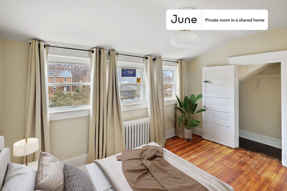 Apartment for rent at 1334 Newton St NE #D, Washington, DC 20017