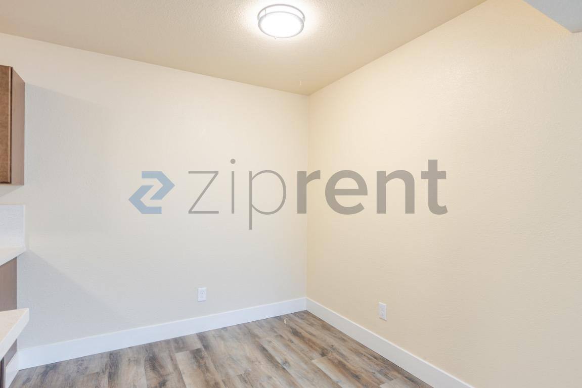 Apartment for rent at 4561 Ashcroft Ave #49, Sacramento, CA 95841