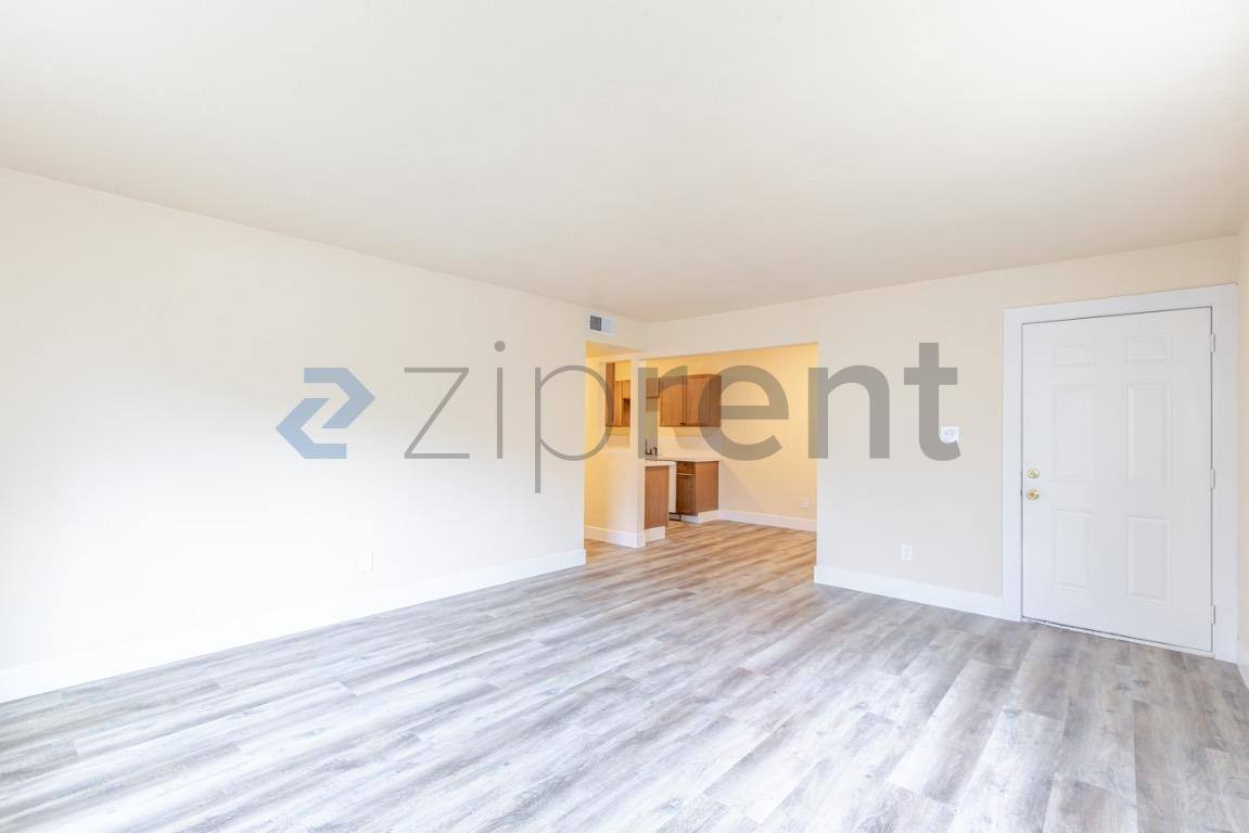Apartment for rent at 4561 Ashcroft Ave #49, Sacramento, CA 95841