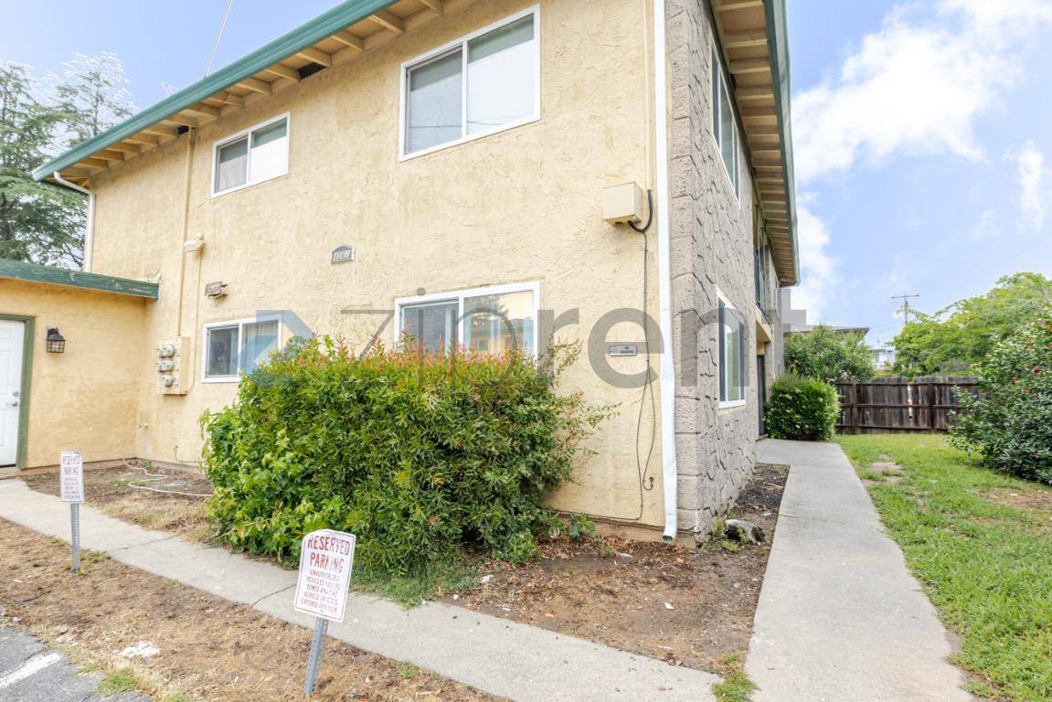 Apartment for rent at 4561 Ashcroft Ave #49, Sacramento, CA 95841