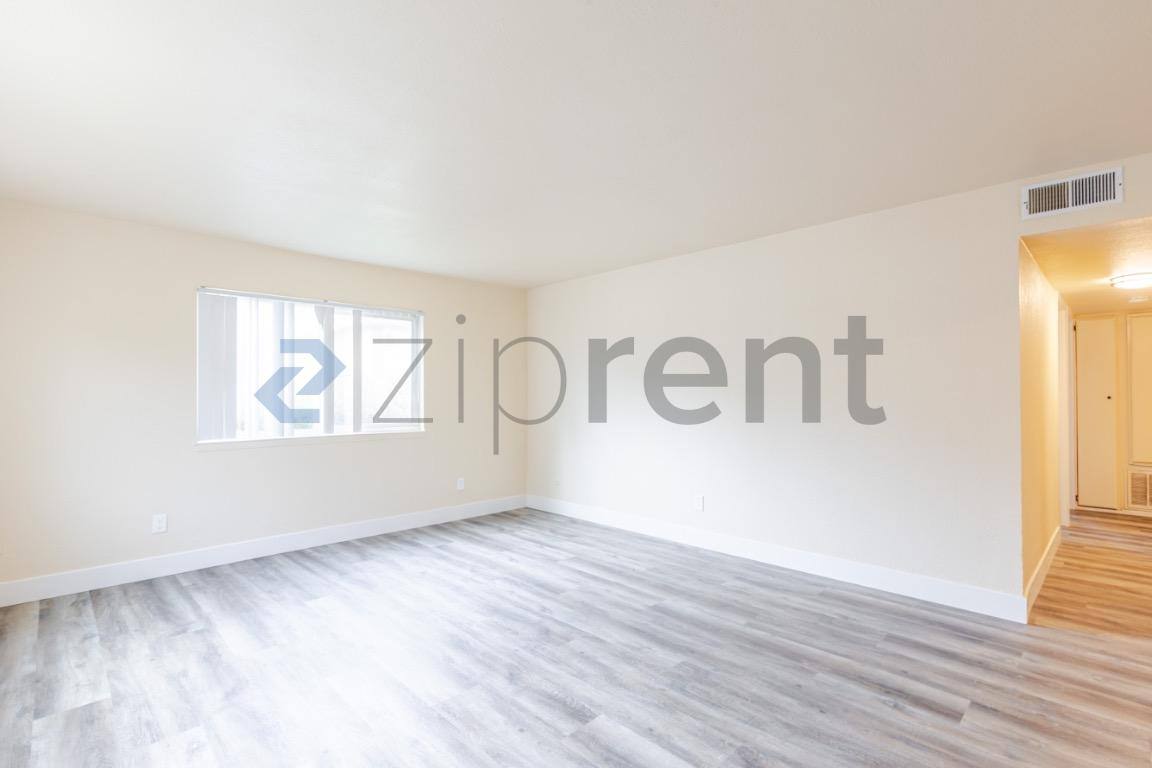 Apartment for rent at 4561 Ashcroft Ave #49, Sacramento, CA 95841
