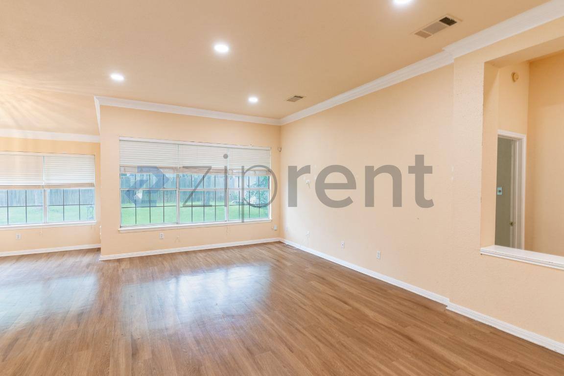 House for rent at 1215 Timber Bend Dr, Pflugerville, TX 78660