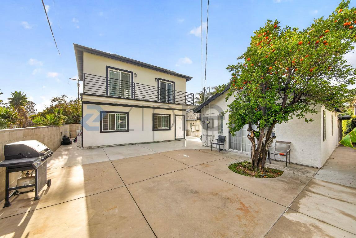 House for rent at 17426 Elkwood St #ADU, Northridge, CA 91325