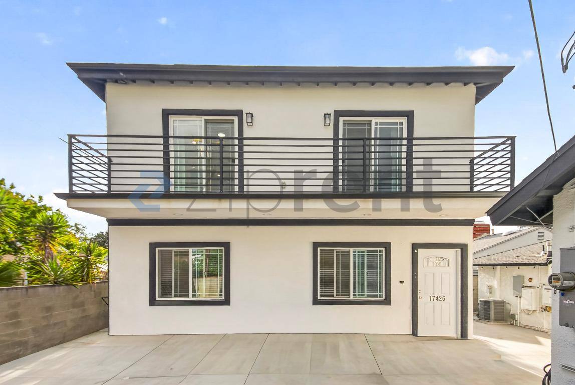 House for rent at 17426 Elkwood St #ADU, Northridge, CA 91325