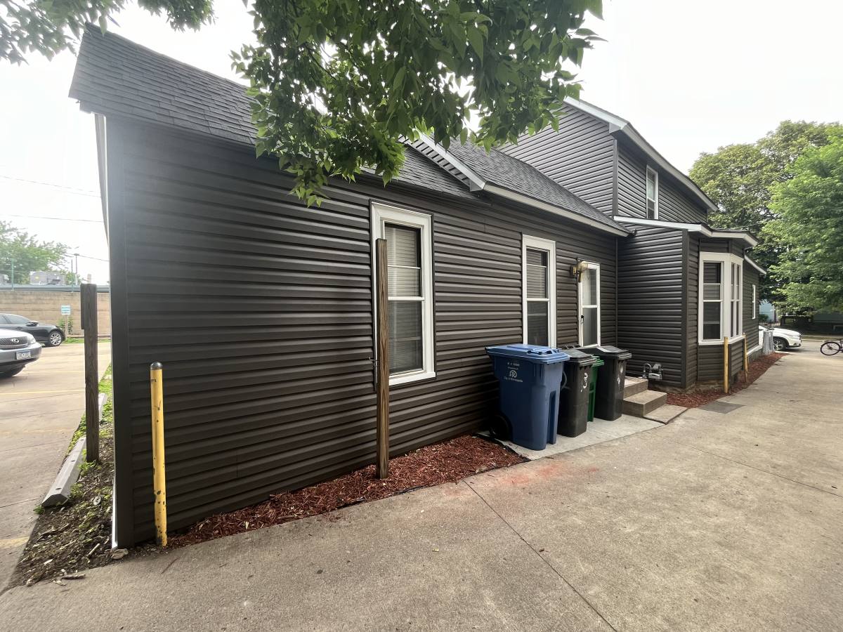 House for rent at 13 E 27th St, Minneapolis, MN 55408