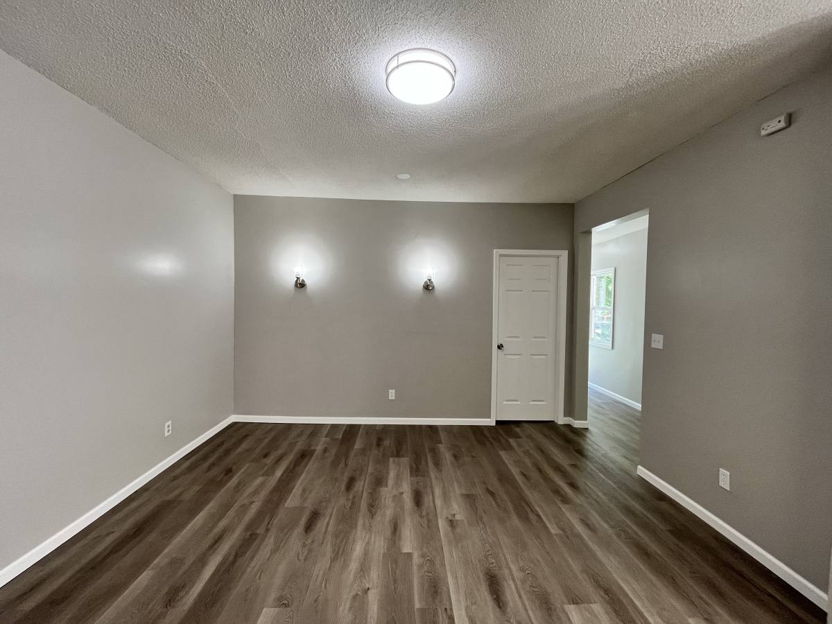 House for rent at 13 E 27th St, Minneapolis, MN 55408