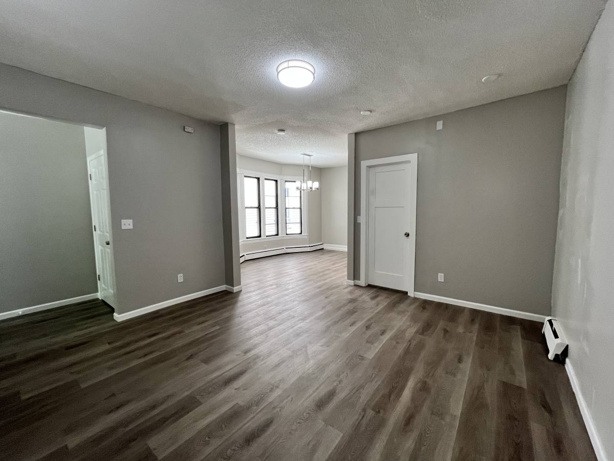 House for rent at 13 E 27th St, Minneapolis, MN 55408