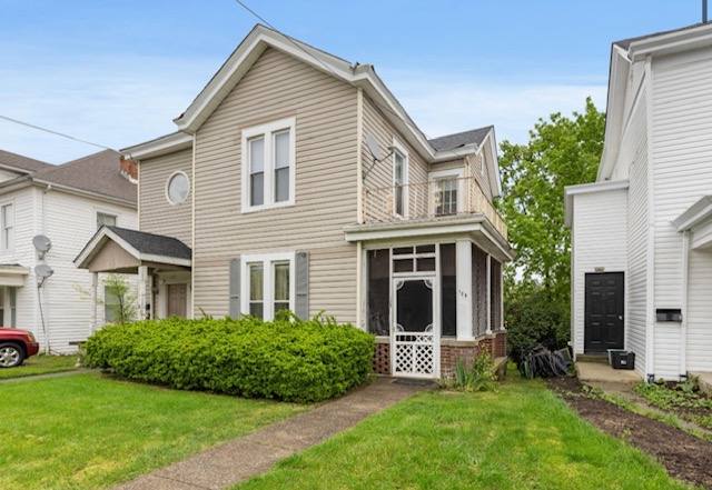 Apartment for rent at 127 S Highland St, Winchester, KY 40391