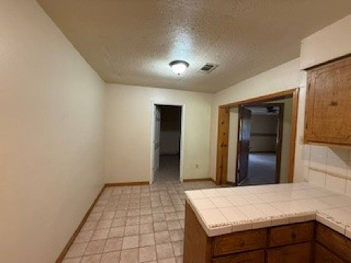 House for rent at 335 N Baronne St, Ponchatoula, LA 70454