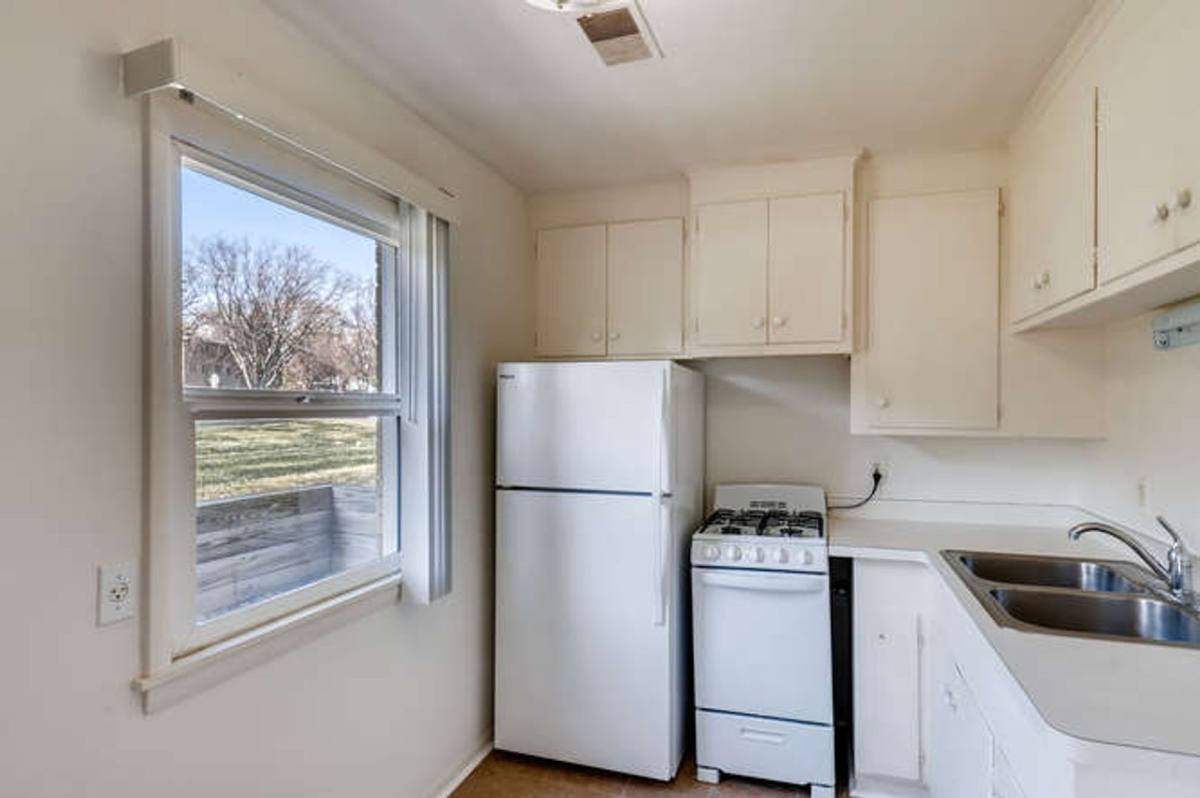 Apartment for rent at 7017 36th Ave N, Minneapolis, MN 55427