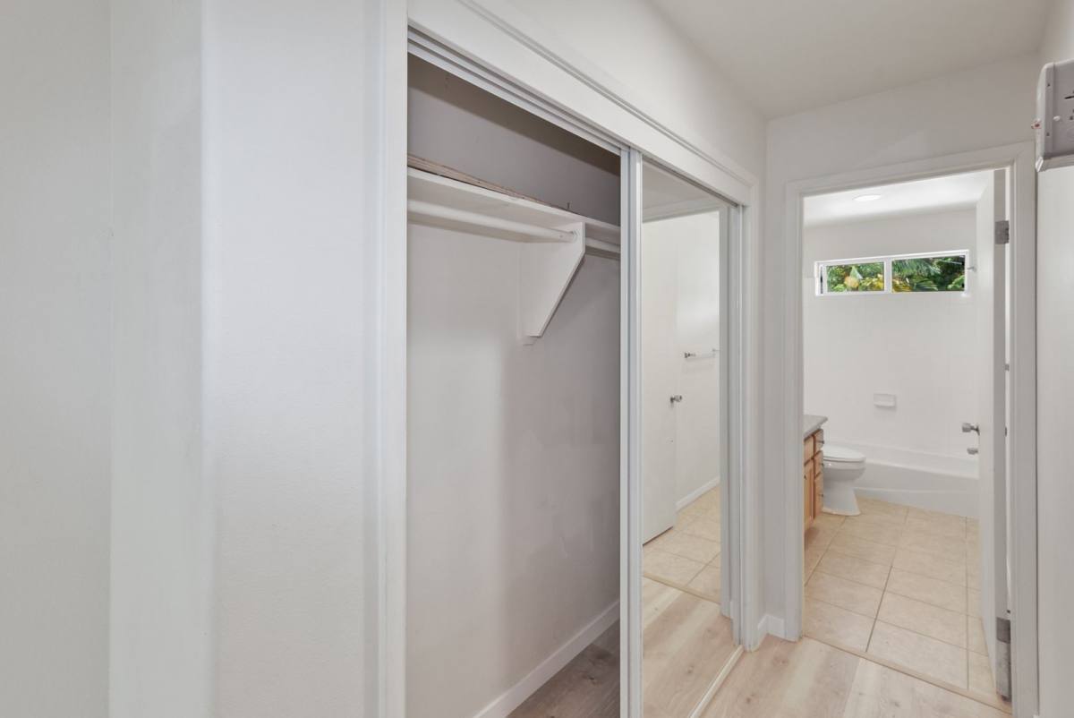 Apartment for rent at 81-6229 Hind Rd, Captain Cook, HI 96704