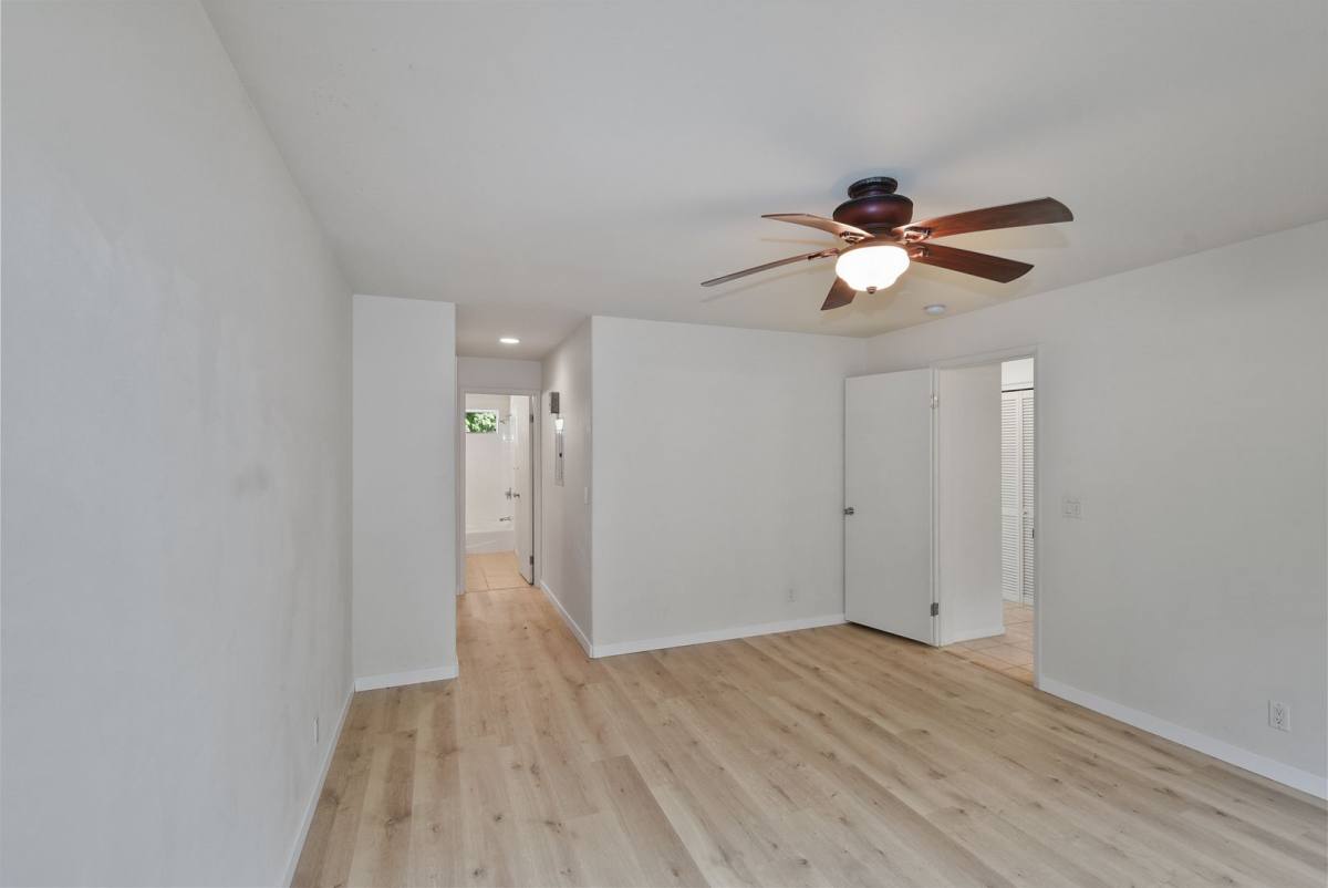 Apartment for rent at 81-6229 Hind Rd, Captain Cook, HI 96704