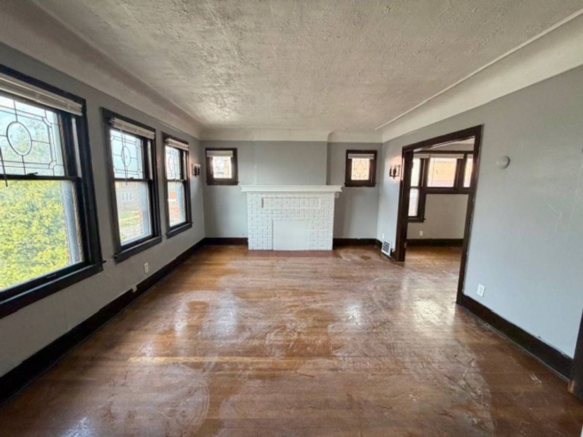 Apartment for rent at 4287 W Grand, Detroit, MI 48238