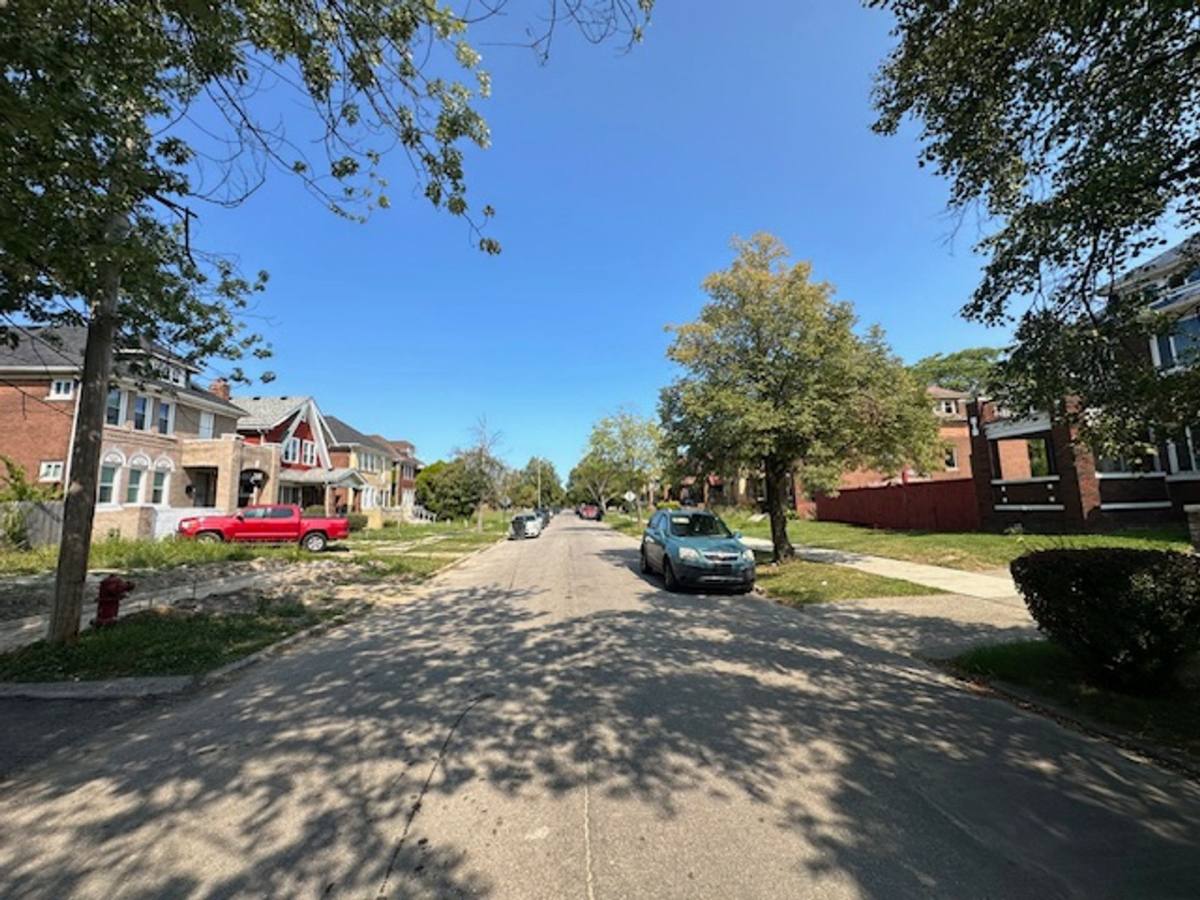 Apartment for rent at 4287 W Grand, Detroit, MI 48238