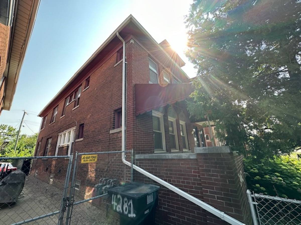 Apartment for rent at 4287 W Grand, Detroit, MI 48238