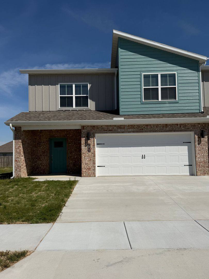 Townhouse for rent at 938 Seaborn Way, Pea Ridge, AR 72751