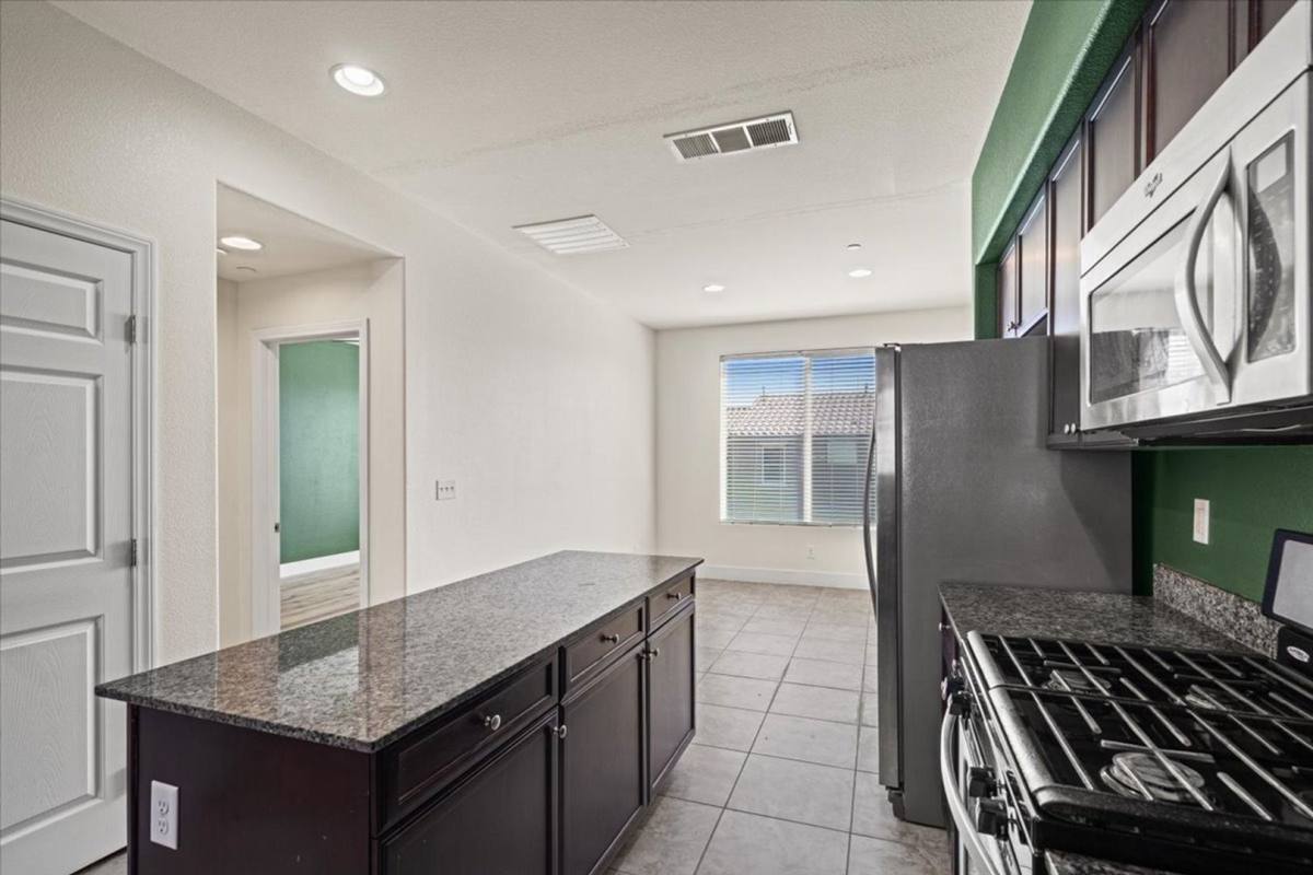 House for rent at 4563 Townwall St, Las Vegas, NV 89115
