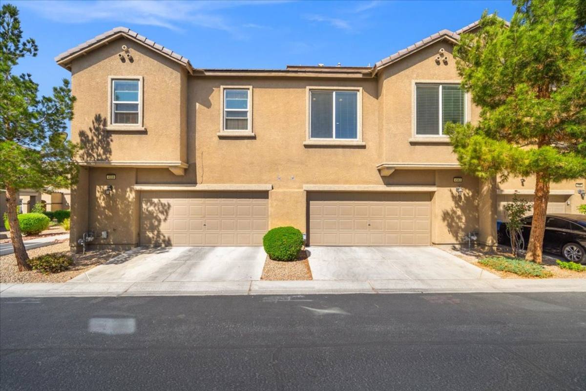 House for rent at 4563 Townwall St, Las Vegas, NV 89115