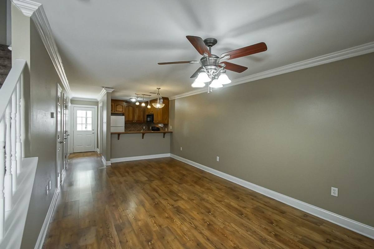 Townhouse for rent at 13080 Burgess Ave, Walker, LA 70785