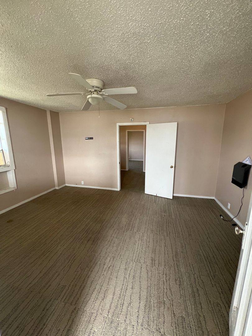 Apartment for rent at 317 A St NW, Ardmore, OK 73401