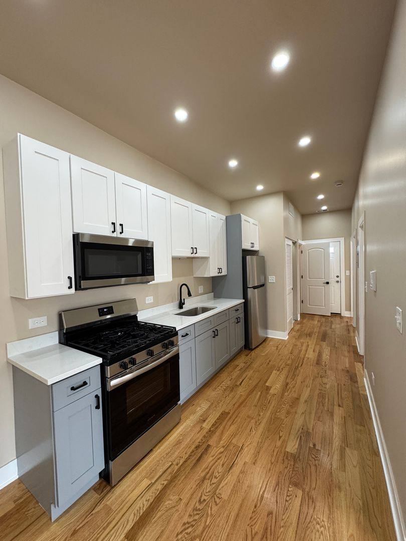 Apartment for rent at 6341-43 S Elizabeth, Chicago, IL 60636