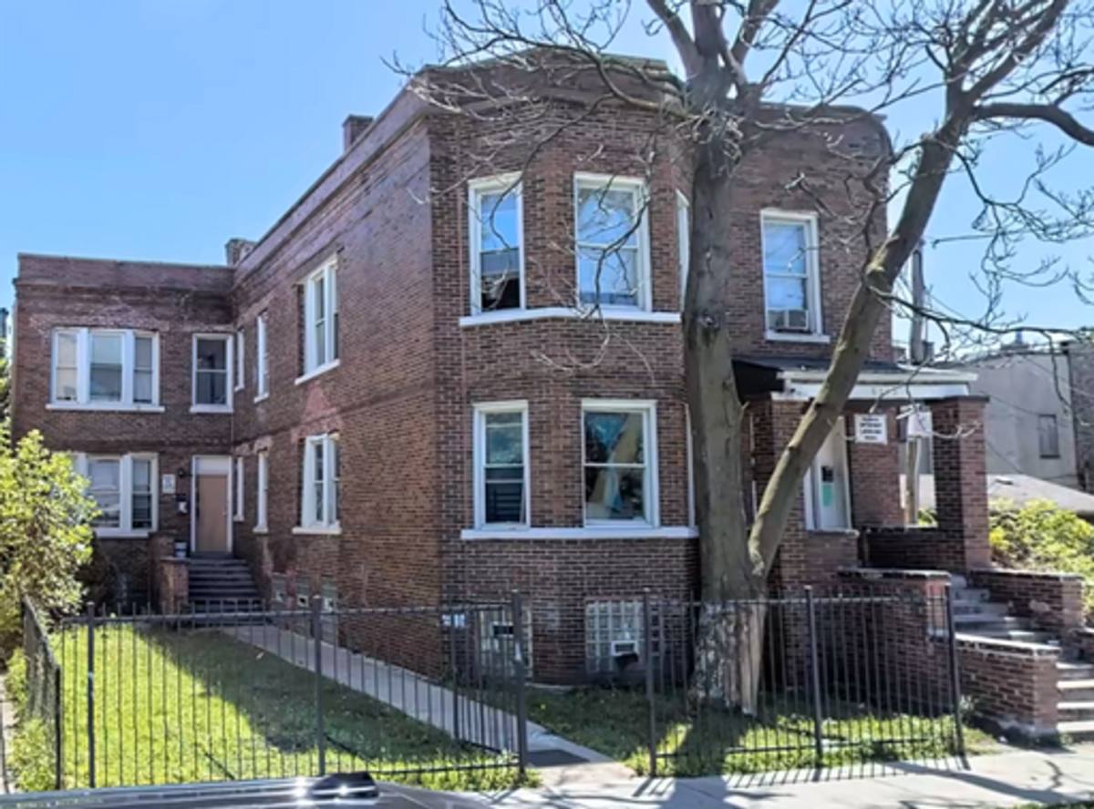 Apartment for rent at 6341-43 S Elizabeth, Chicago, IL 60636