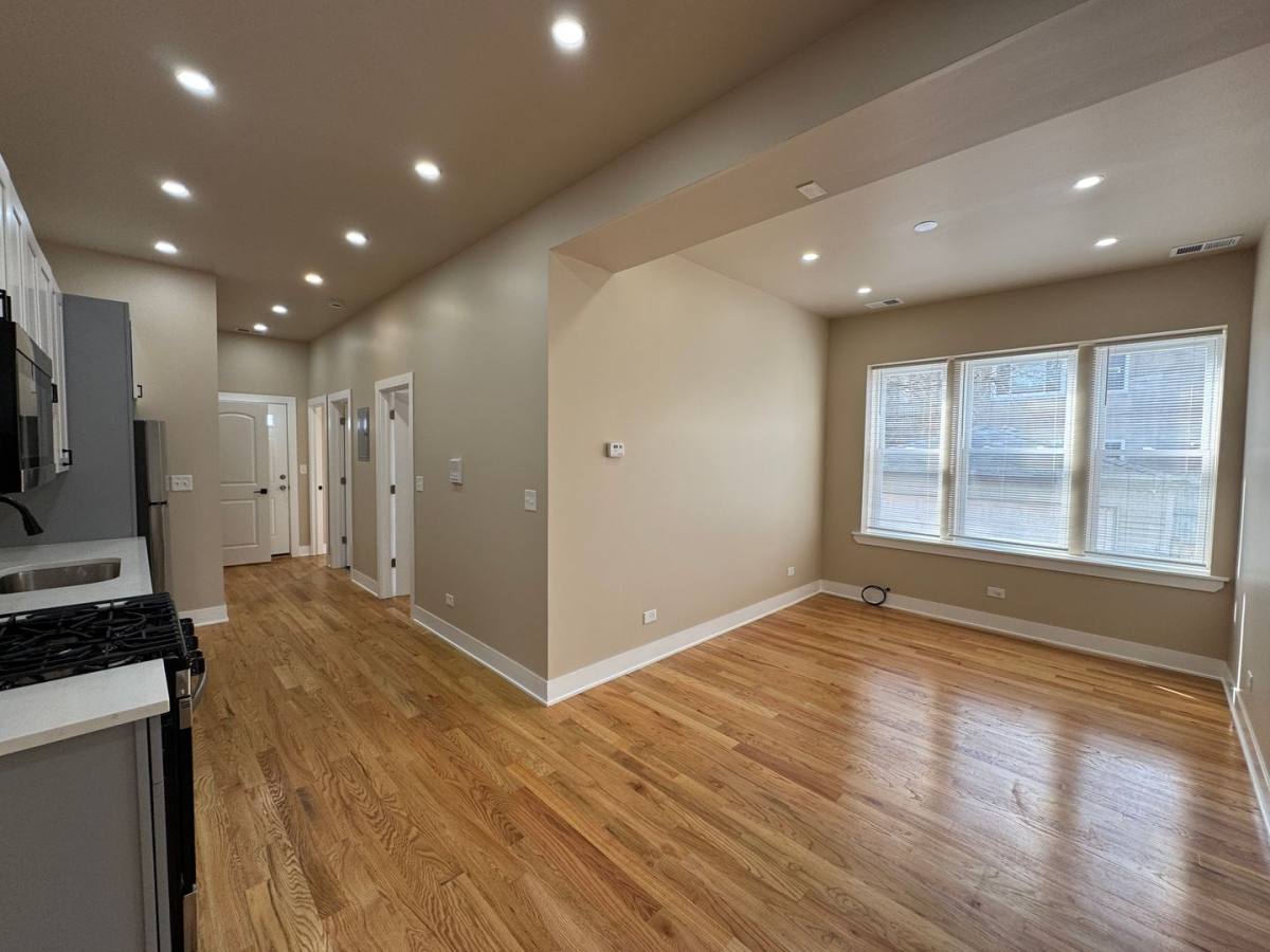 Apartment for rent at 6341-43 S Elizabeth, Chicago, IL 60636