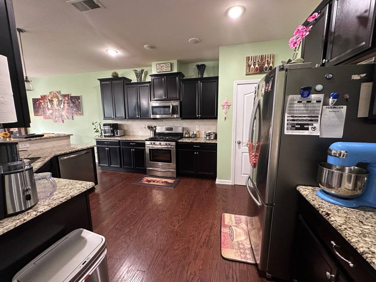 House for rent at 137 Sequoia St, Mooresville, NC 28117