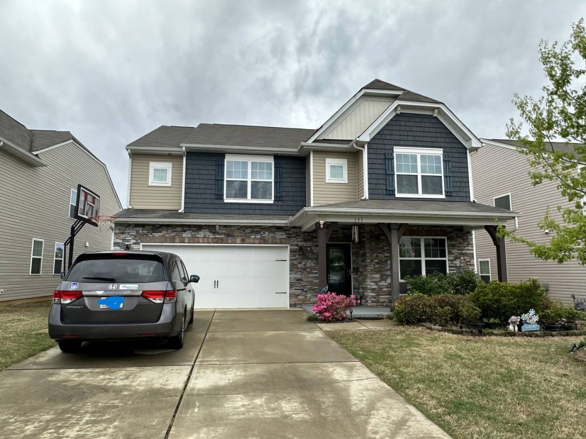 House for rent at 137 Sequoia St, Mooresville, NC 28117