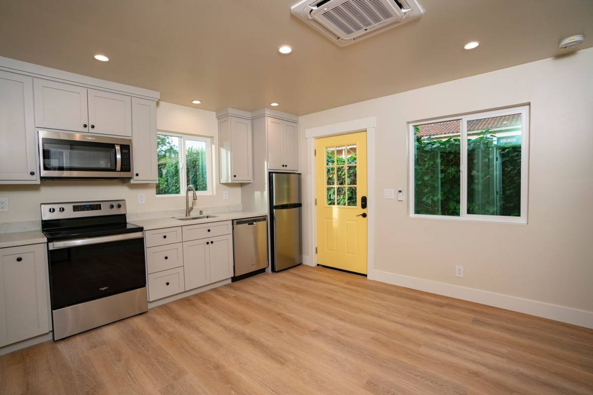 Apartment for rent at 1118 Lincoln Court, San Jose, CA 95125