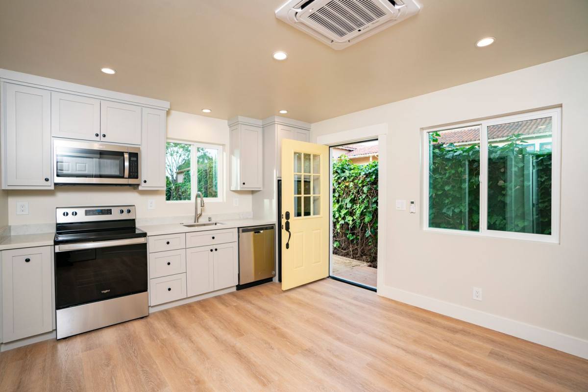 Apartment for rent at 1118 Lincoln Court, San Jose, CA 95125