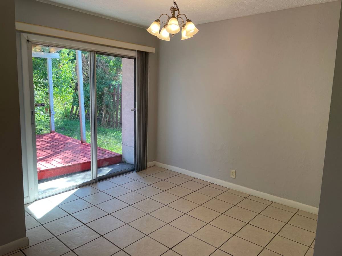 Townhouse for rent at 1510 Clay Ave, Panama City, FL 32405