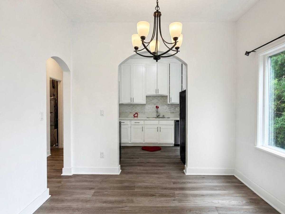 Apartment for rent at 3325 E 2nd St, Long Beach, CA 90803