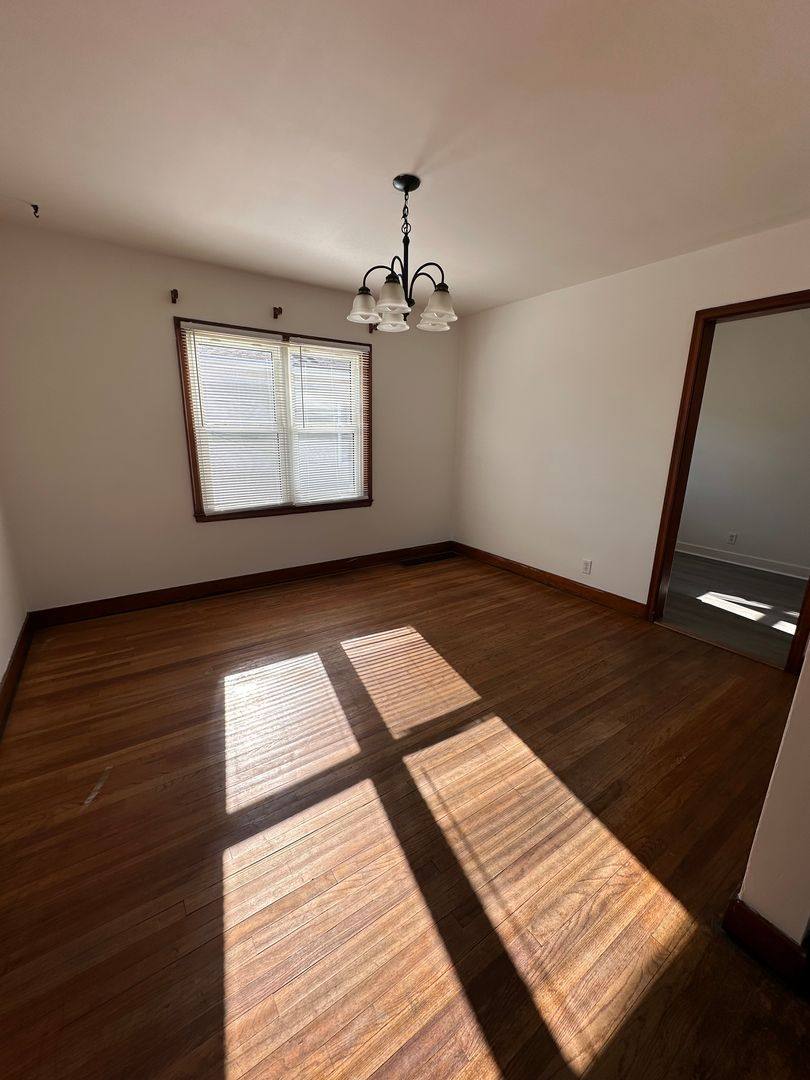 Apartment for rent at 1652 Roosevelt Ave, Steubenville, OH 43952