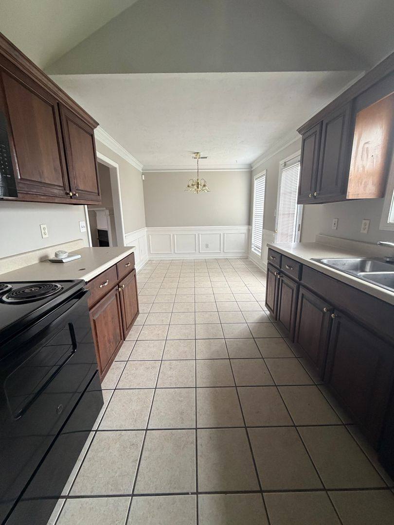 House for rent at 24 Hulsey Cove, Jackson, TN 38305