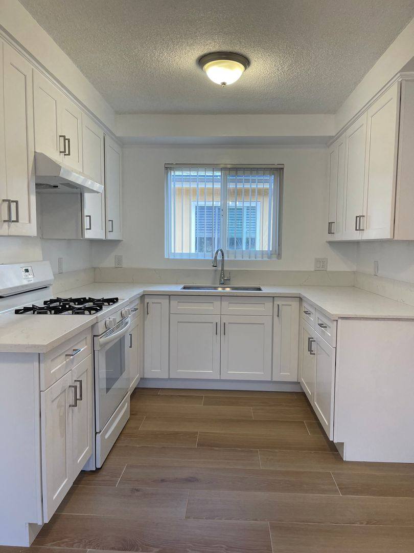 Apartment for rent at 13801 - 13817 Van Ness Ave, Gardena, CA 90249