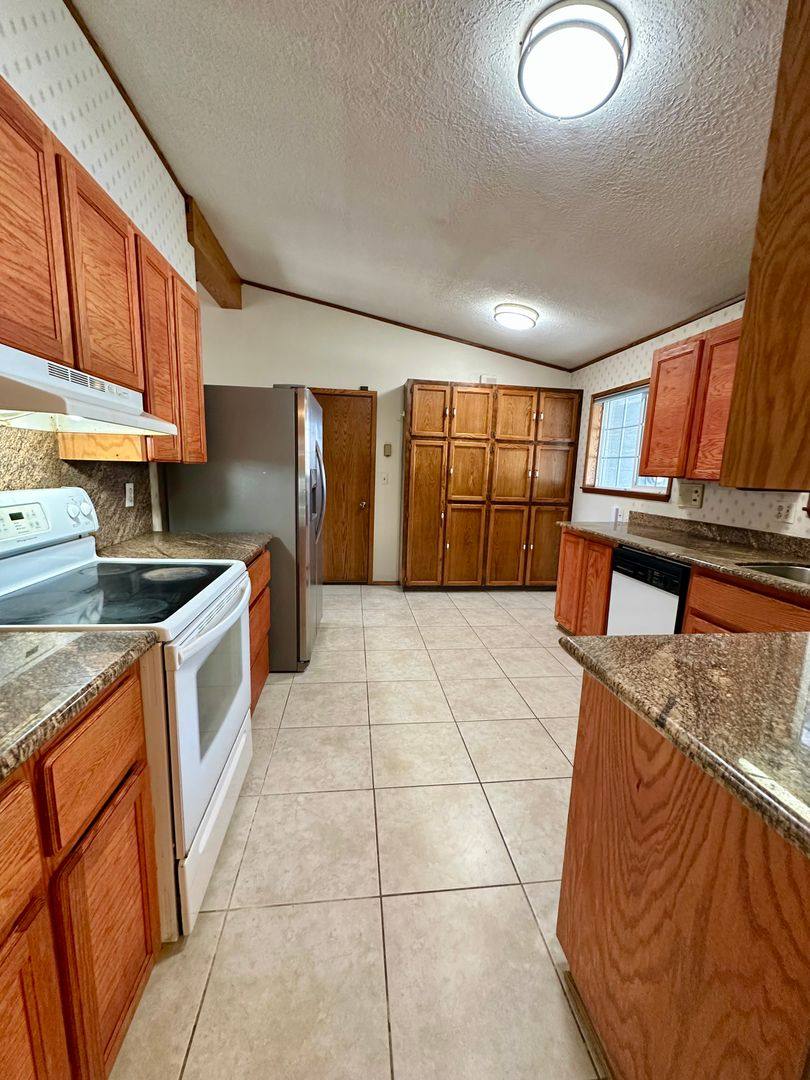 House for rent at 1409 NW Portland Ave, Bend, OR 97703