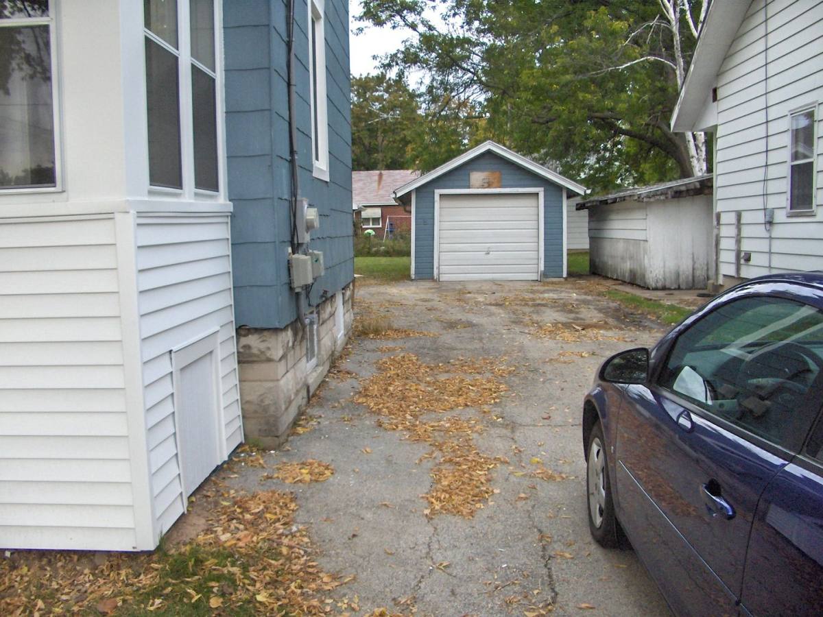 House for rent at 826 W Elsie St, Appleton, WI 54914