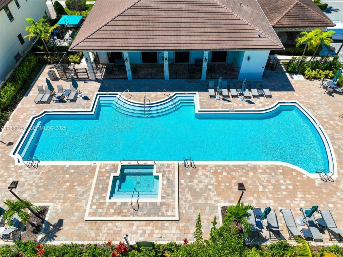 Townhouse for rent at 24902 SW 107th Ave, Homestead, FL 33032