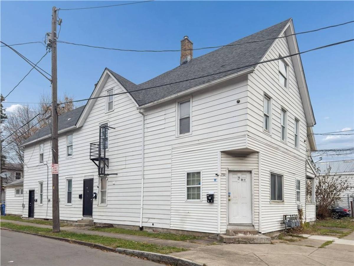 Apartment for rent at 710 Jay St, Rochester, NY 14611
