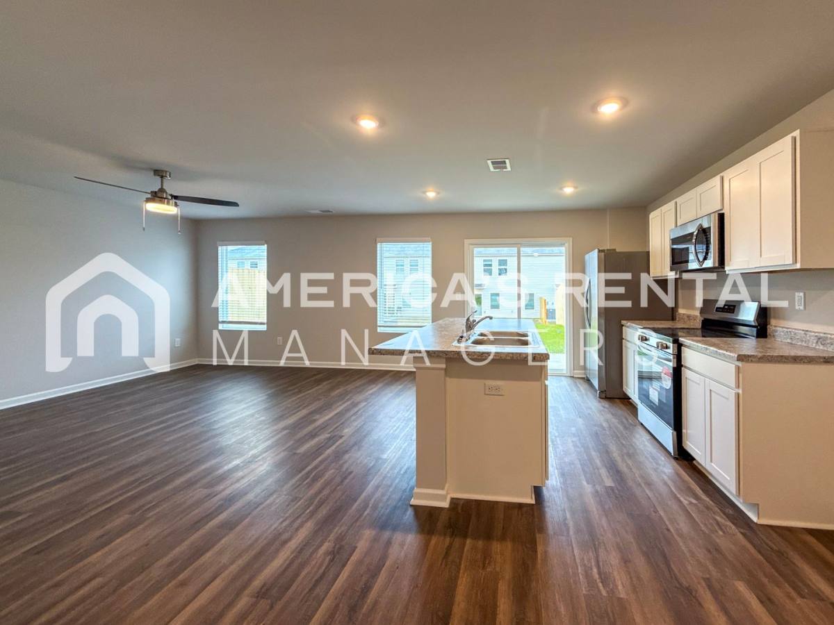 Townhouse for rent at 62 River Grass Dr, Lincoln, AL 35096