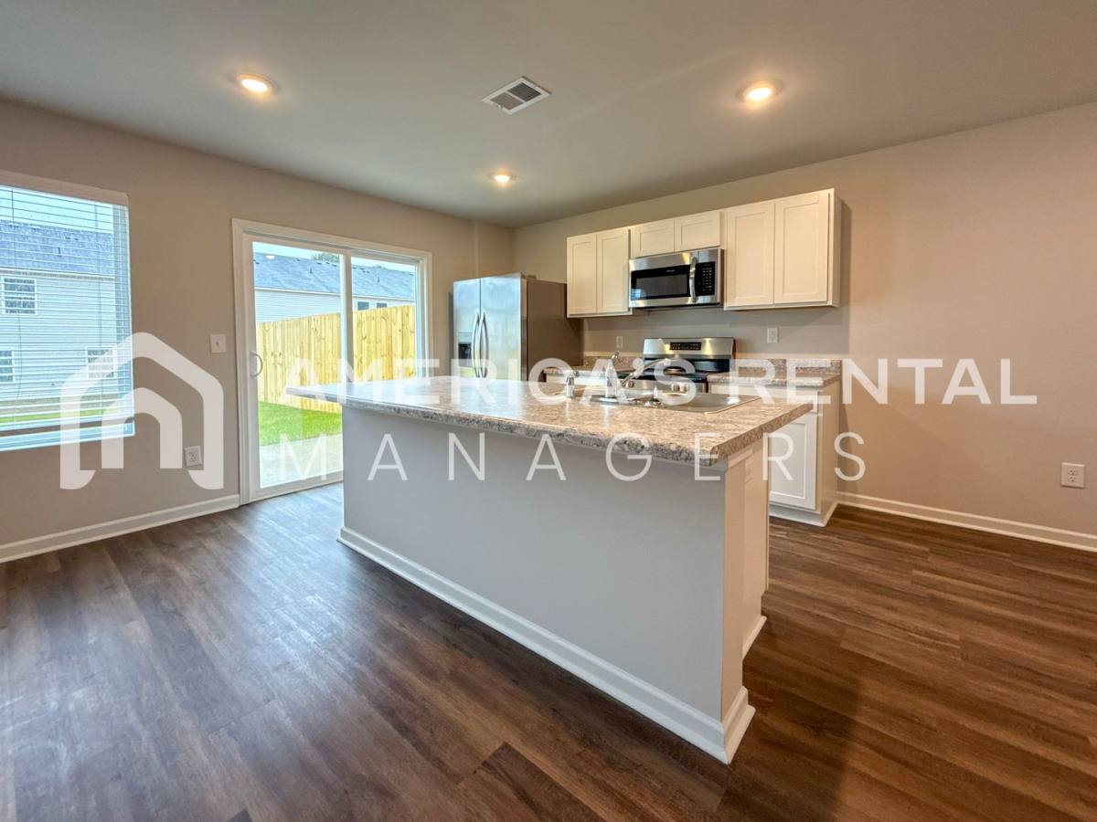 Townhouse for rent at 62 River Grass Dr, Lincoln, AL 35096
