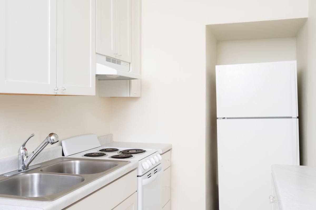 Apartment for rent at 1000 W Franklin Ave, Minneapolis, MN 55405