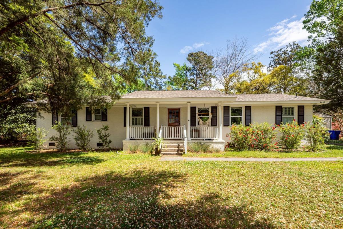 House for rent at 2045 Lake Ave, Charleston, SC 29414