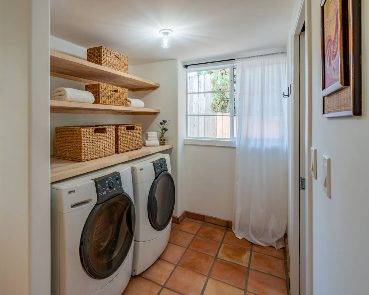 House for rent at 1312 Gutierrez #B, Santa Barbara, CA 93103
