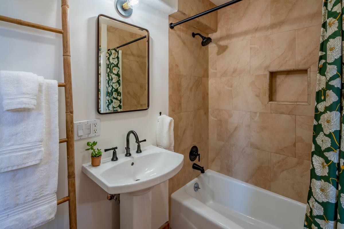 House for rent at 1312 Gutierrez #B, Santa Barbara, CA 93103