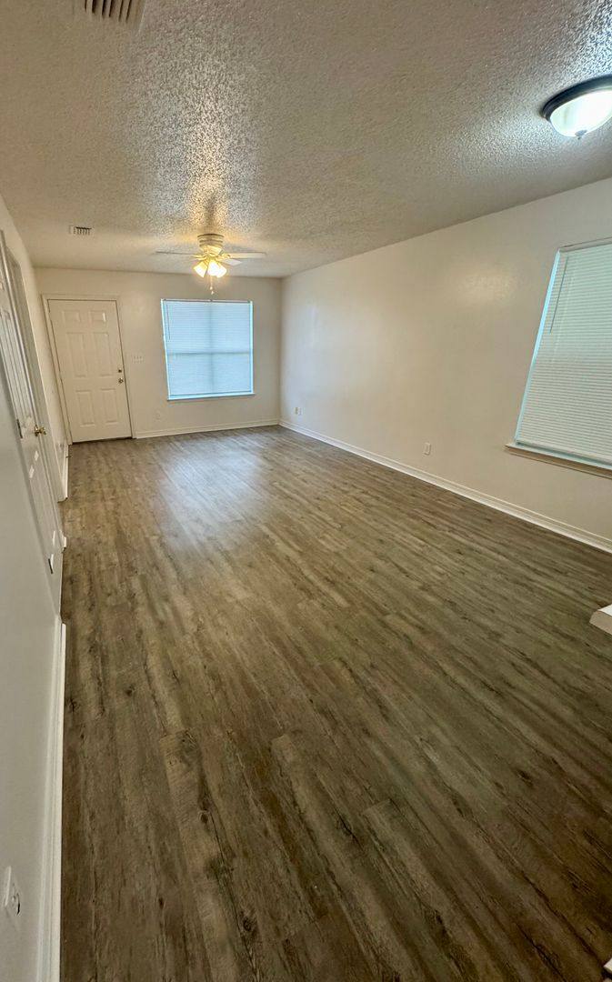 House for rent at 575 Florosa Court, Mary Esther, FL 32569
