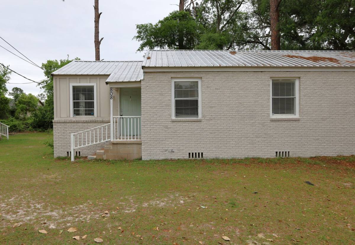 House for rent at 808 Lilly St, Valdosta, GA 31601
