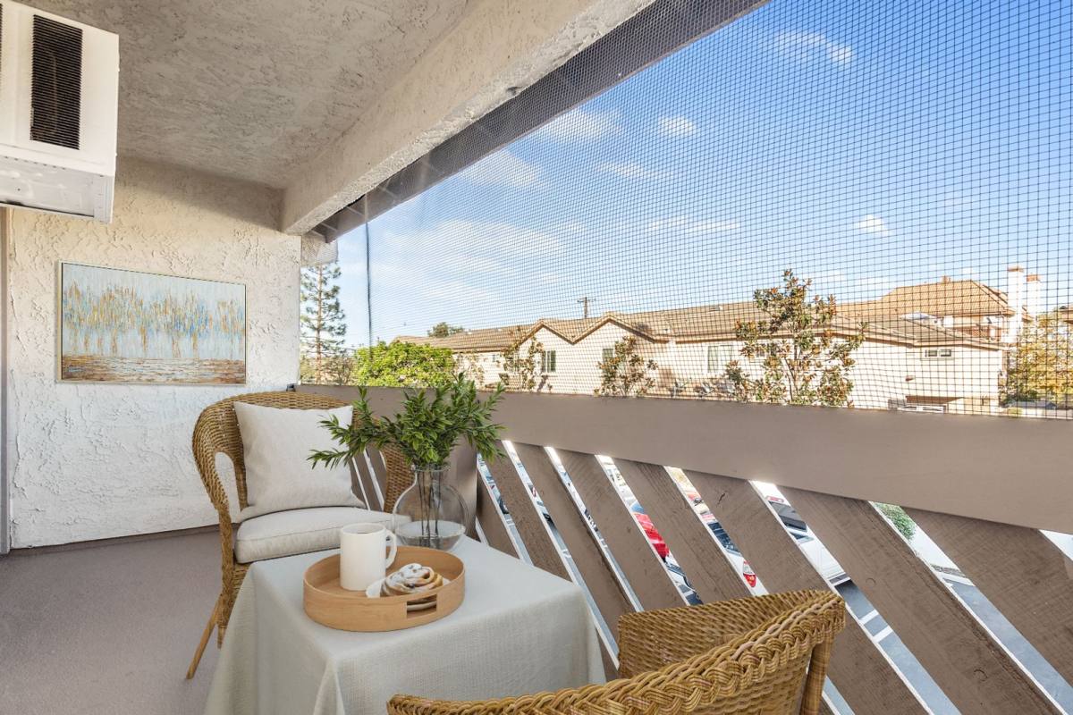 Apartment for rent at 8382 Whitaker St, Buena Park, CA 90621