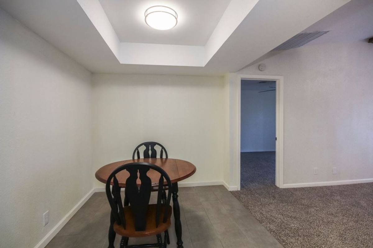 Condo for rent at 2850 E 90th St, Tulsa, OK 74137